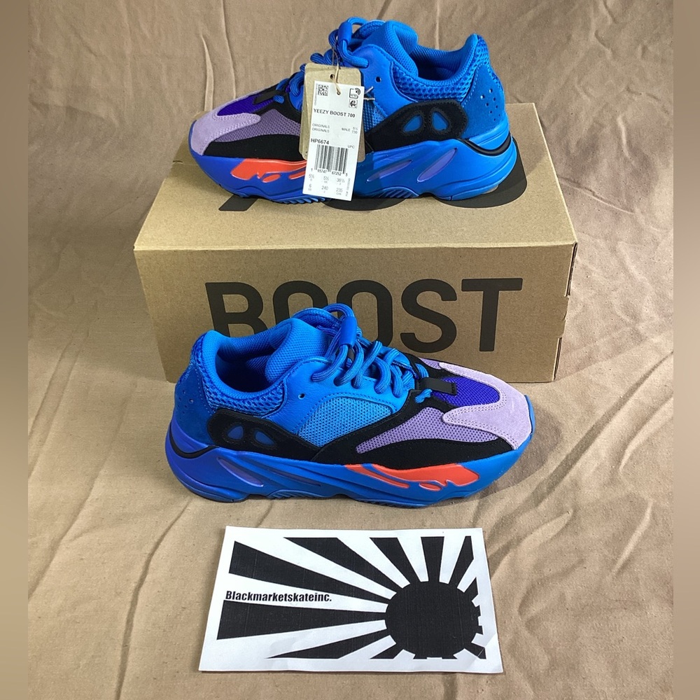 Adidas Yeezy 700 Hi-Res Blue HP6674 Men's Size 6